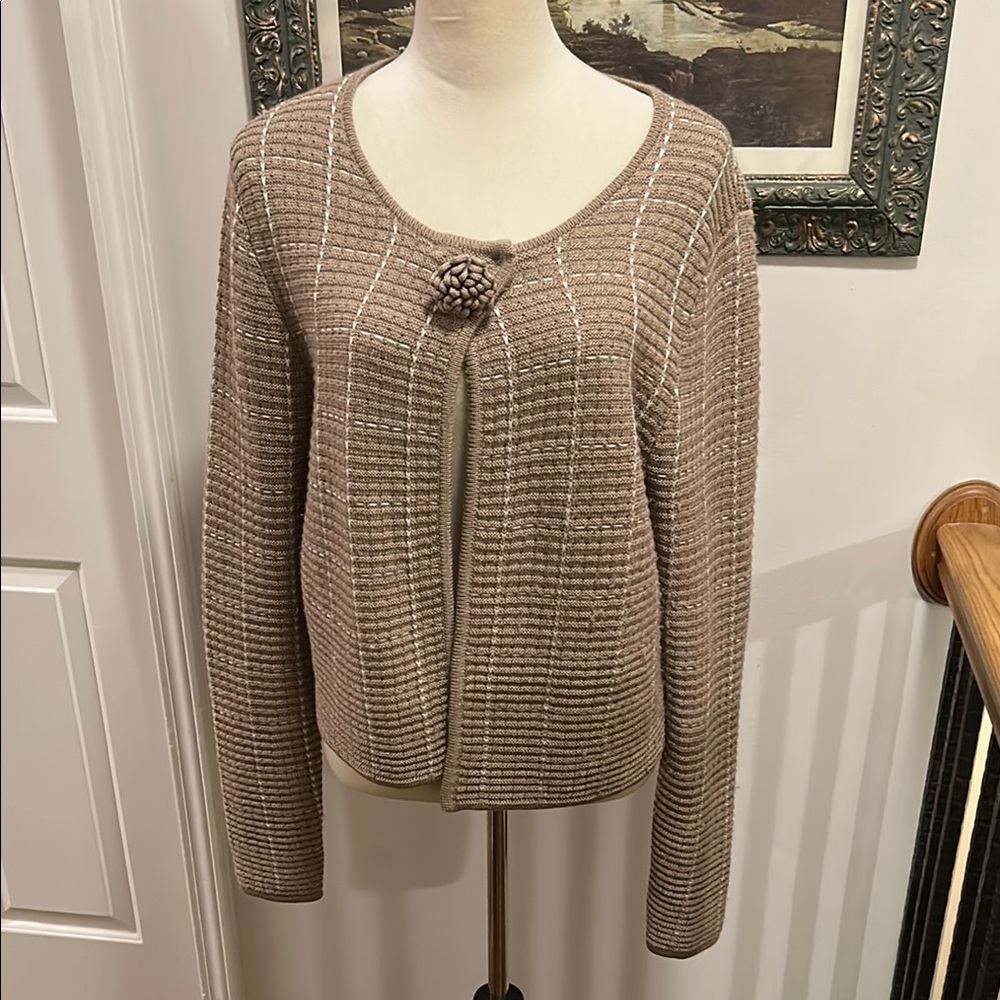 Elegant Tan and White Striped Sweater Rosette Detail